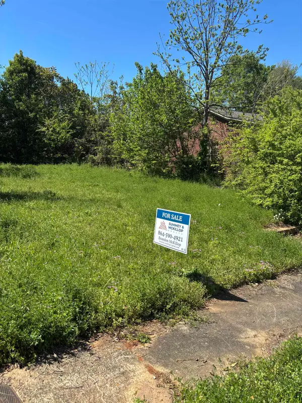 330 Northview Street, Spartanburg, SC 29302-1173