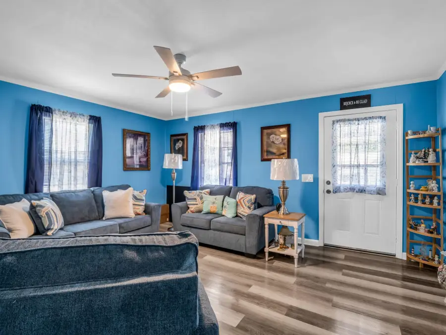 317 Sycamore St, Gaffney, SC 29340 - #3