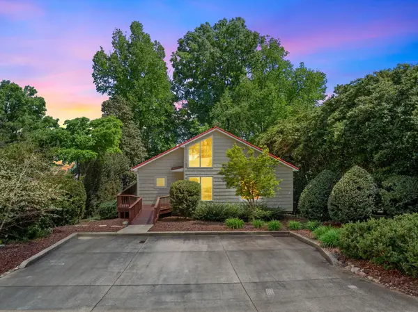 489 Lake Rd, Inman, SC 29349