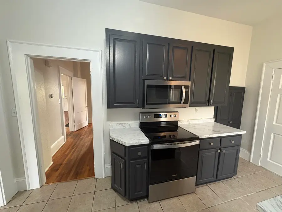 203 S Hampton Dr, Spartanburg, SC 29306 - #2