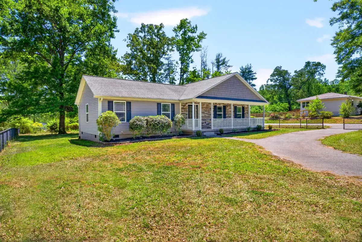 200 Kirby St, Landrum, SC 29356 - #1