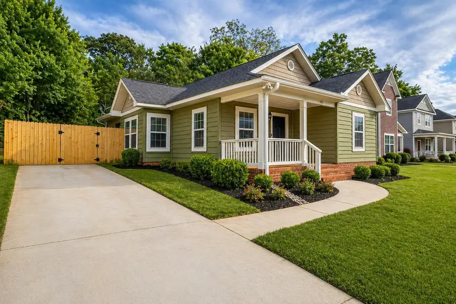 305 S Calhoun Street, Greenville, SC 29601 - #2