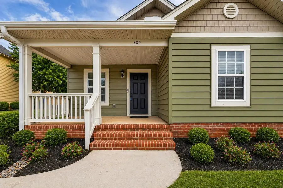 305 S Calhoun Street, Greenville, SC 29601 - #3