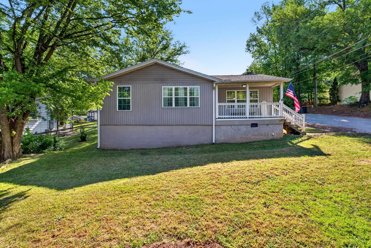 210 Sunnyside Drive, Greer, SC 29651 - #1