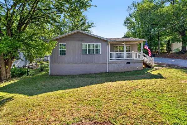 210 Sunnyside Drive, Greer, SC 29651