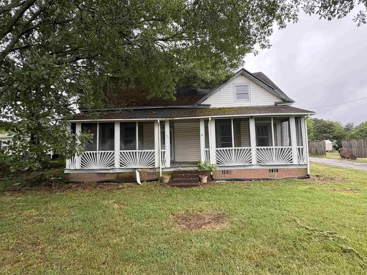 64 E Main Street, Inman, SC 29349-1605 - #1