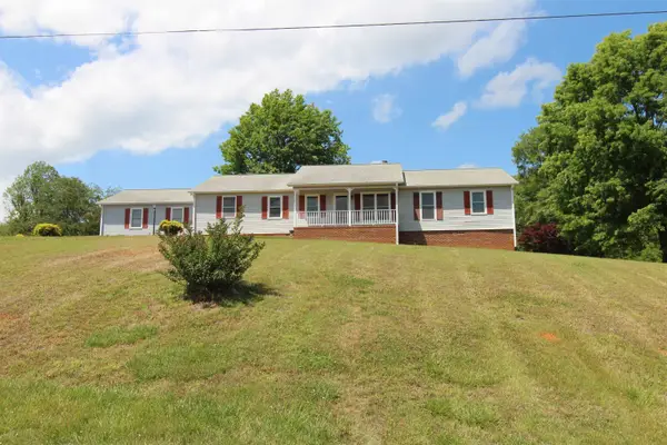 152 Timberlake Drive, Inman, SC 29349-9658