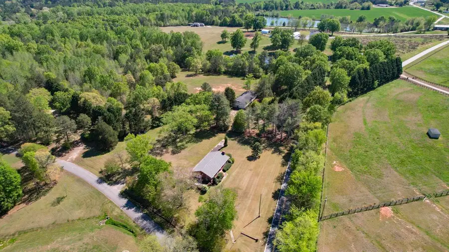 180 Herrle Road, Campobello, SC 29322 - #2