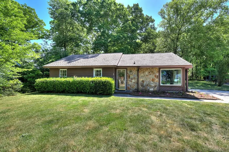 8 Rising Sun Court, Taylors, SC 29687-3516 - #2