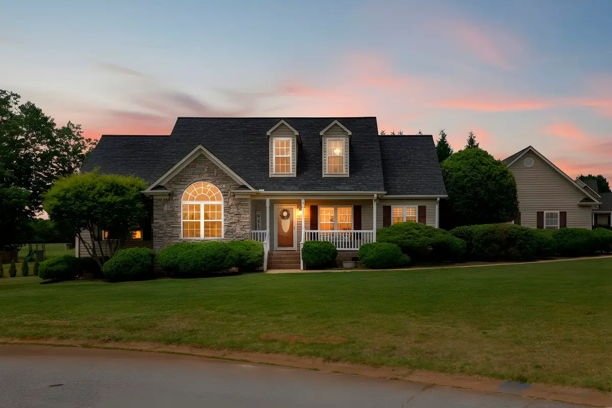 121 Olin Drive, Inman, SC 29349 - #1