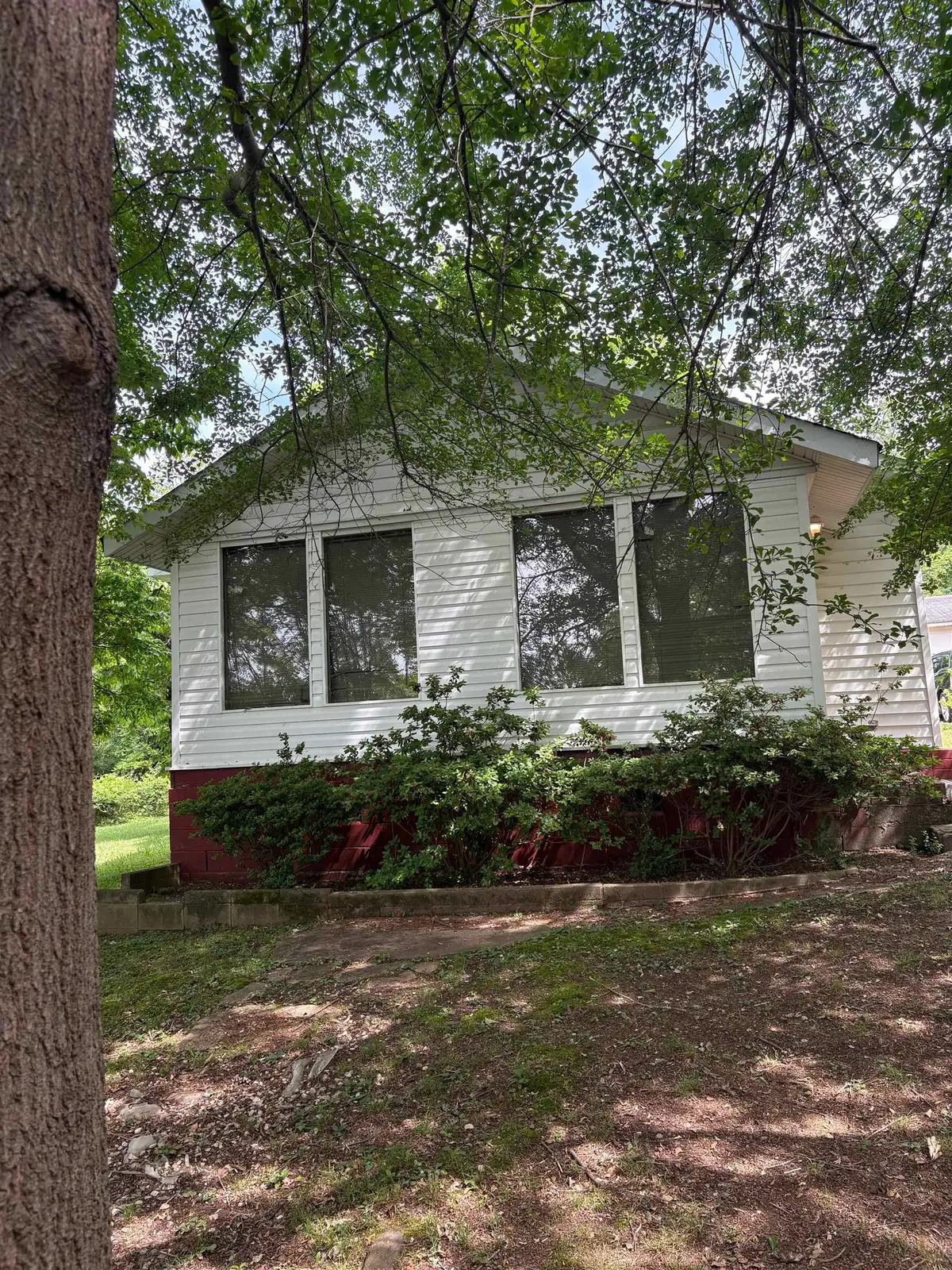 242 Woodlawn Avenue, Spartanburg, SC 29306 - #1