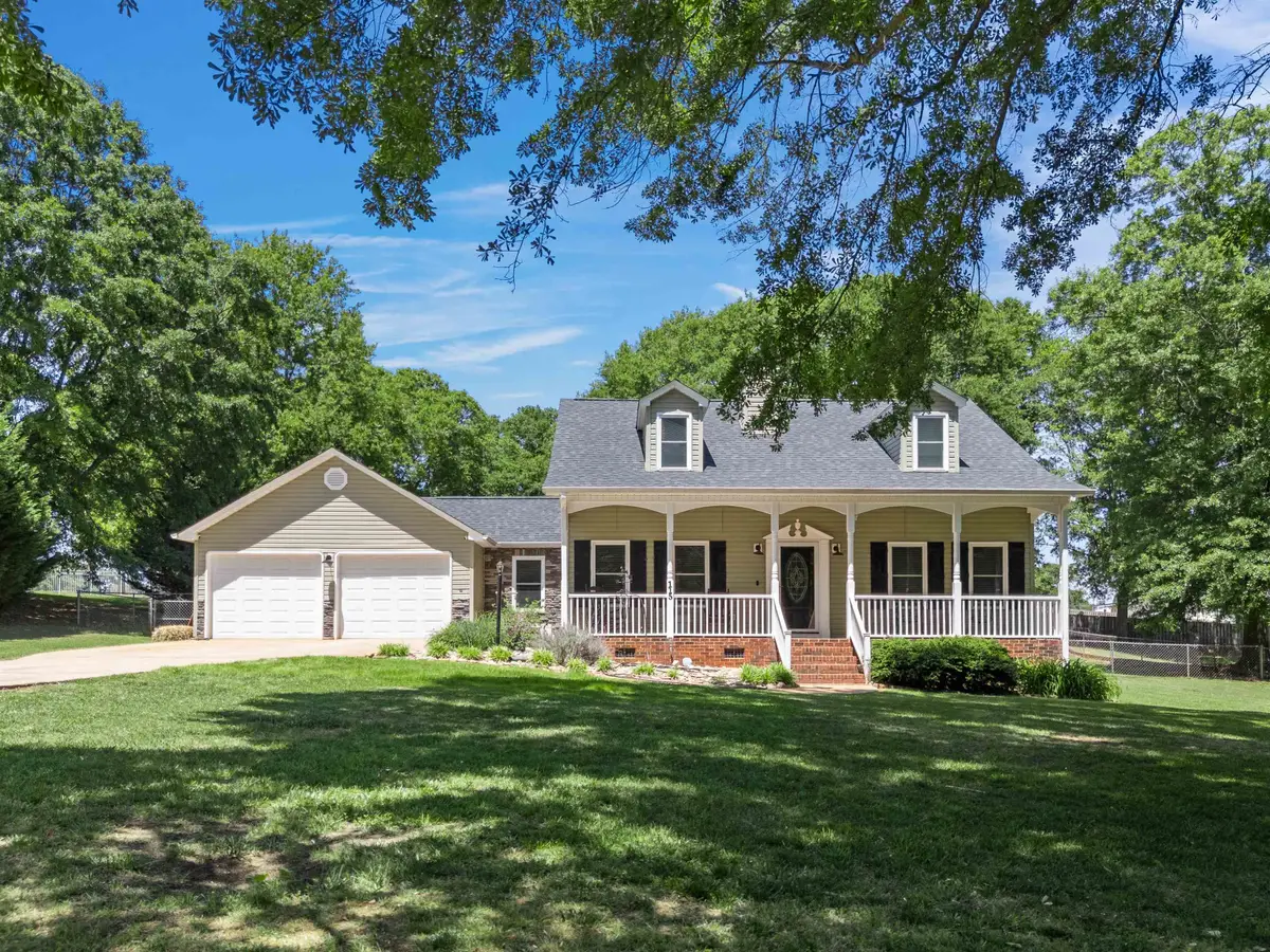 115 Suffolk Rd, Boiling Springs, SC 29316 - #1