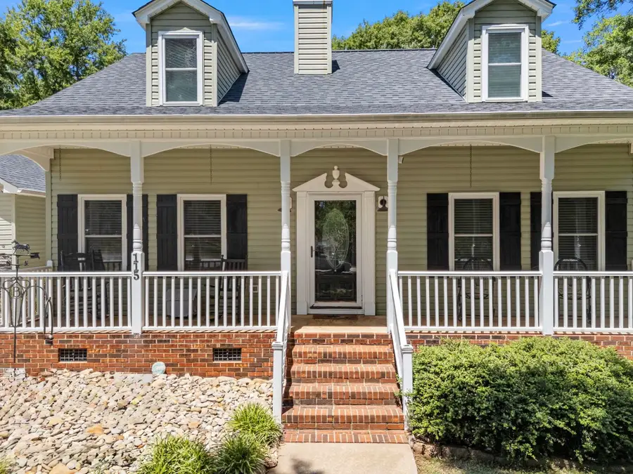 115 Suffolk Rd, Boiling Springs, SC 29316 - #2