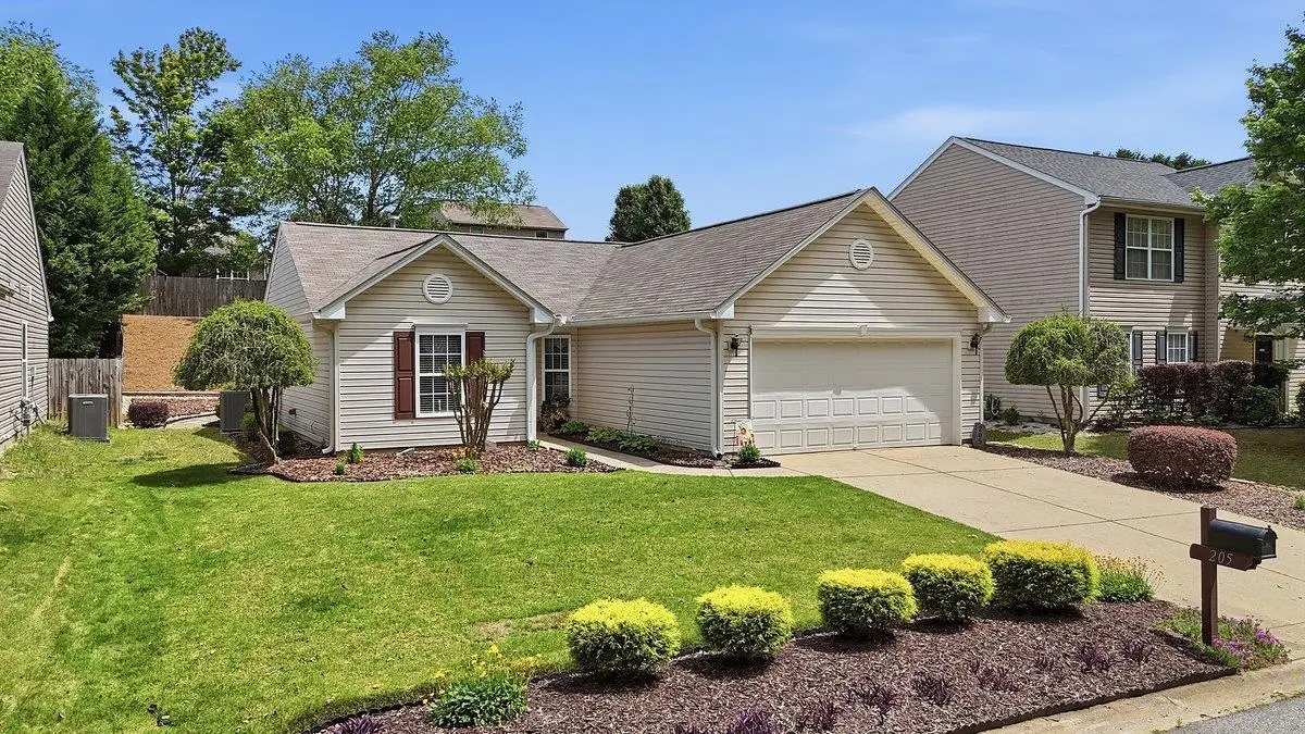 205 Garfield Lane, Simpsonville, SC 29681 - #1