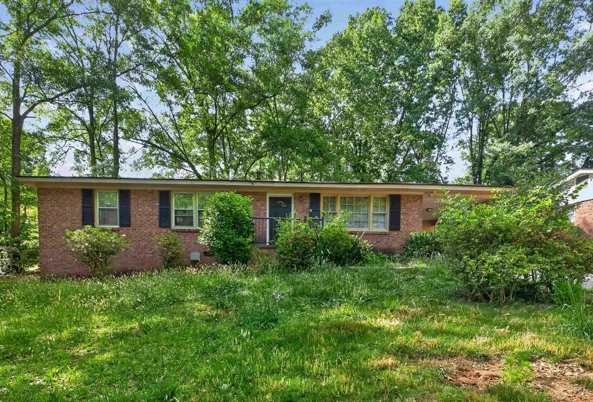482 Carolyn Dr, Spartanburg, SC 29306 - #1