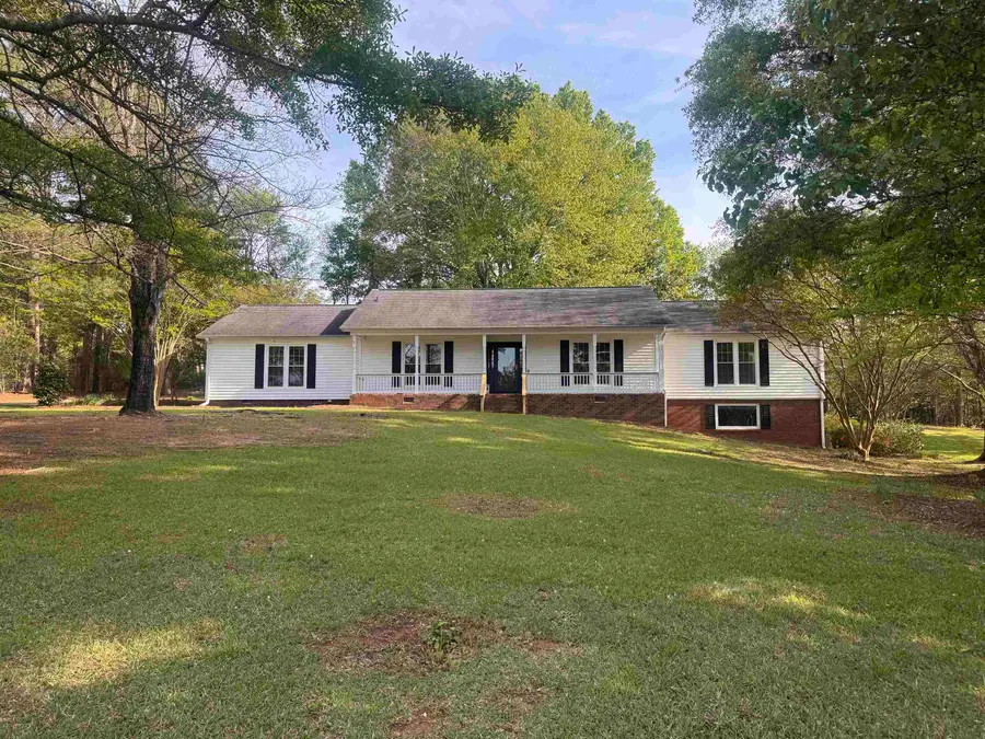 385 Wall Street, Campobello, SC 29322 - #2