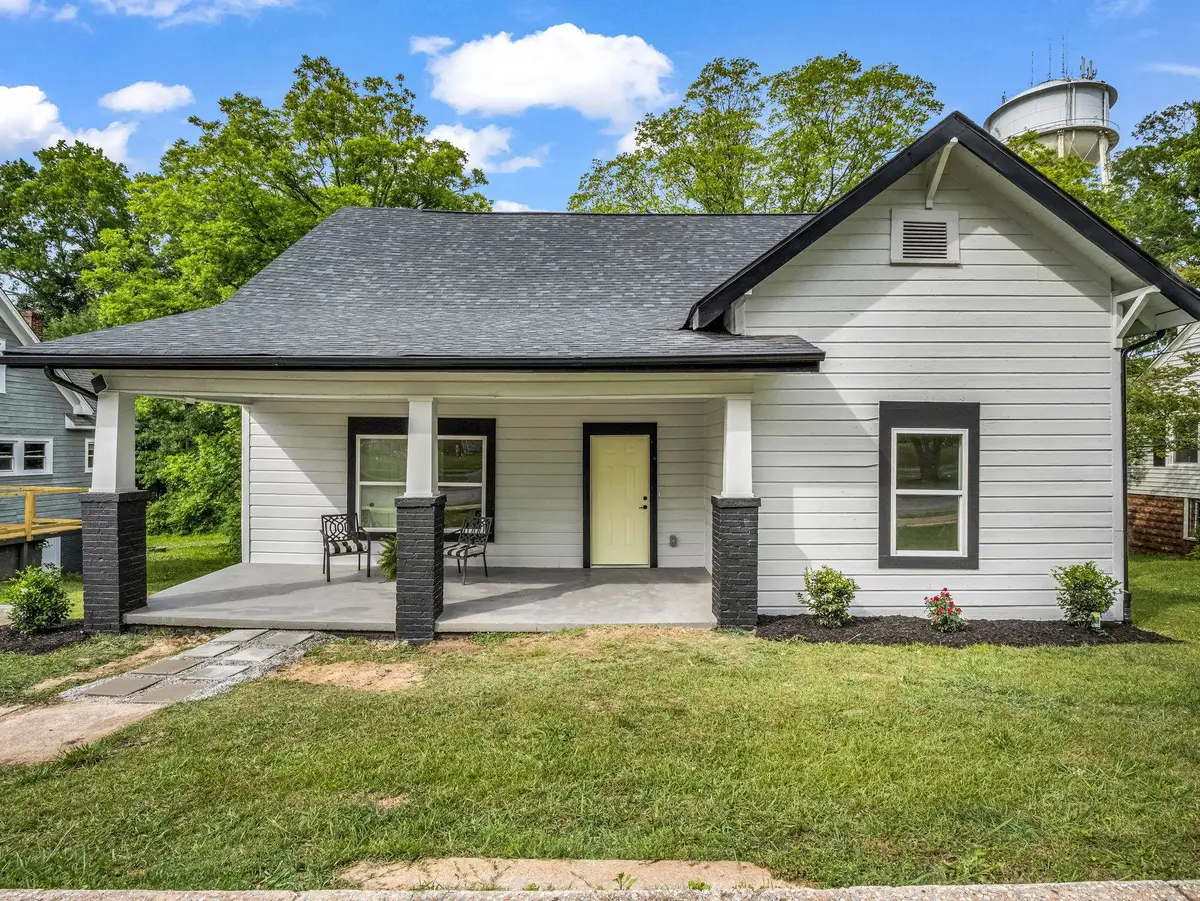 445 E Buford St, Gaffney, SC 29340 - #1