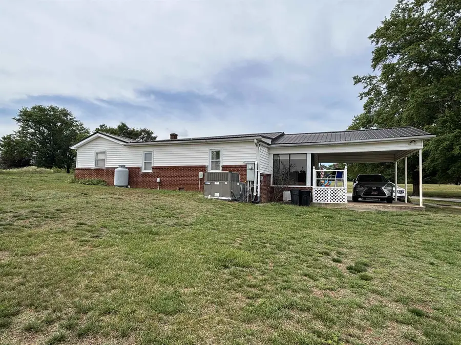 2451 Fairfield Road, Chesnee, SC 29323 - #2