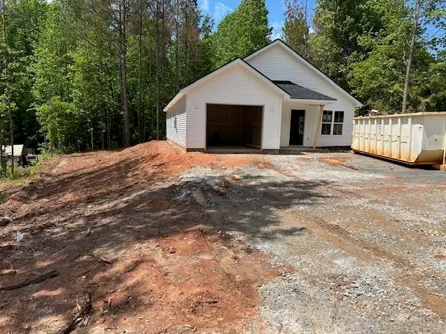 1075 E Prince Road, Landrum, SC 29356 - #1