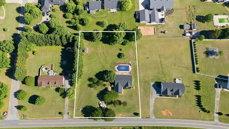 515 Archibald Road, Chesnee, SC 29323 - #3