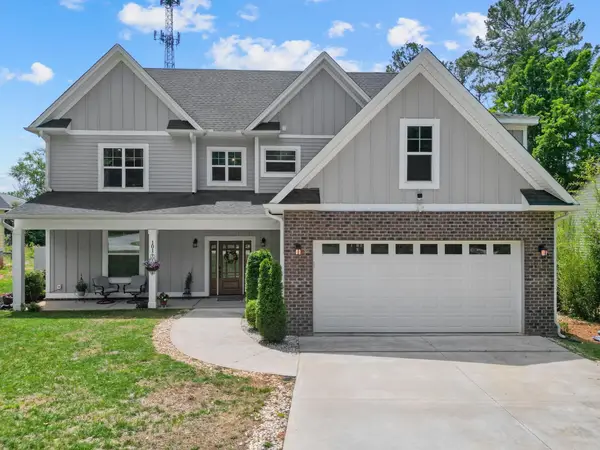 101 S Valley Lane, Greenville, SC 29611