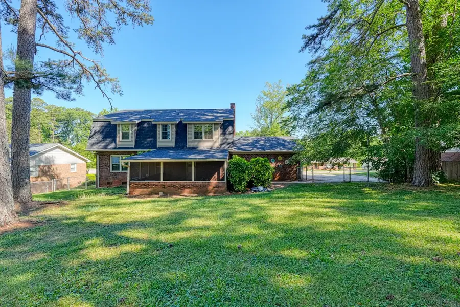 210 Oakmont Dr, Boiling Springs, SC 29316 - #2
