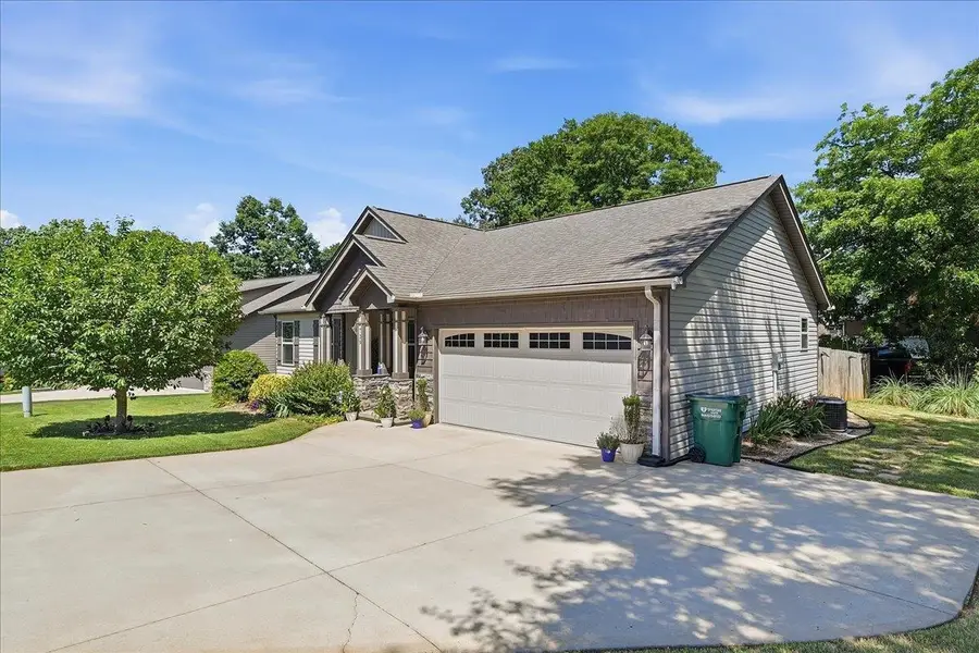 739 Kingswood Valley Drive, Moore, SC 29369 - #3