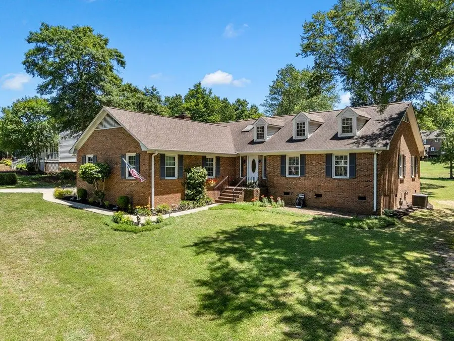 332 E Killarney Lake, Moore, SC 29369 - #3