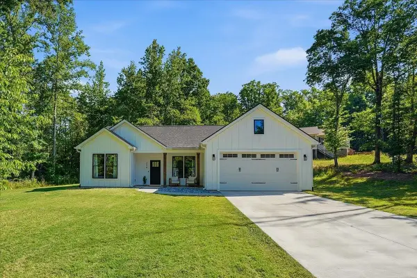 298 Red Hill Road, Landrum, SC 29356