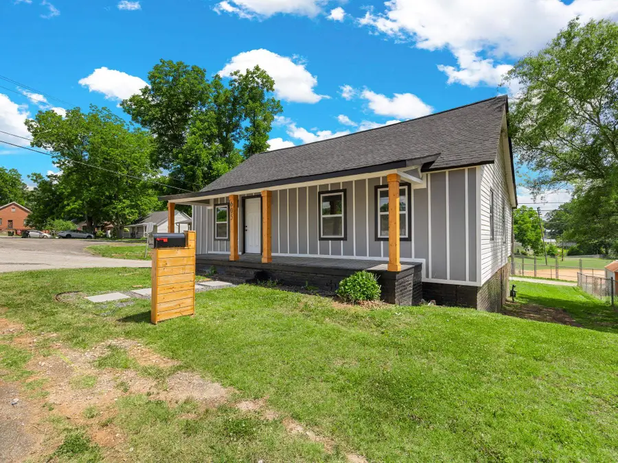 605 Gray Street, Woodruff, SC 29388 - #2