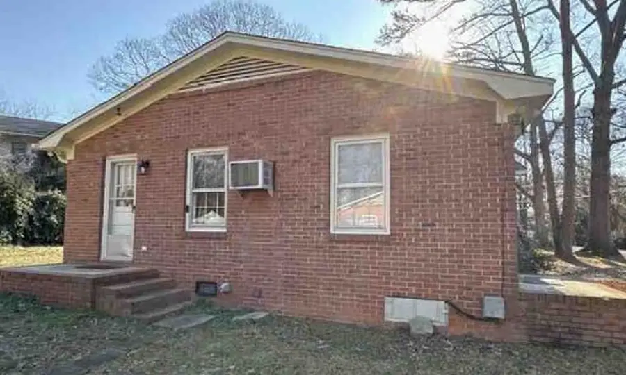 2052 Pineview Drive, Spartanburg, SC 29307-3805 - #3