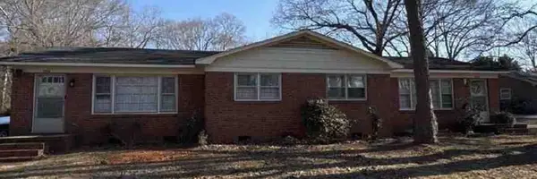 2056 Pineview Drive, Spartanburg, SC 29307-3805