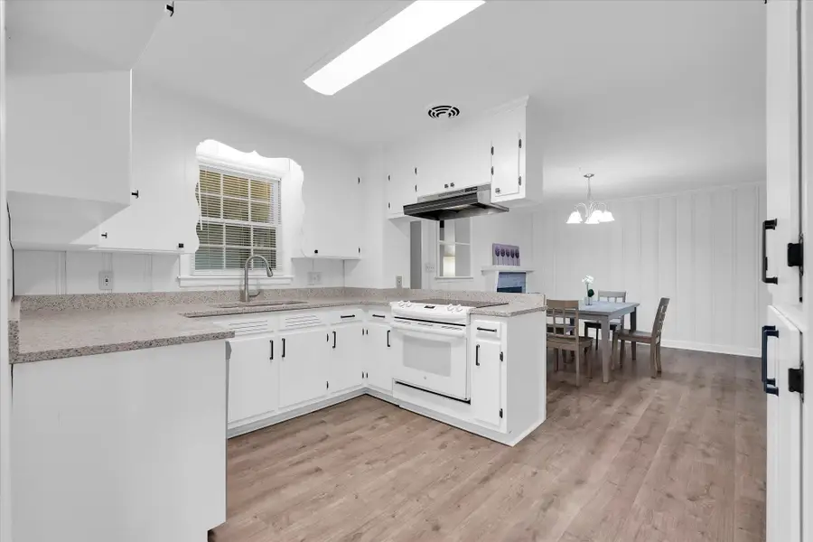 206 Hillside Drive, Greer, SC 29651 - #3