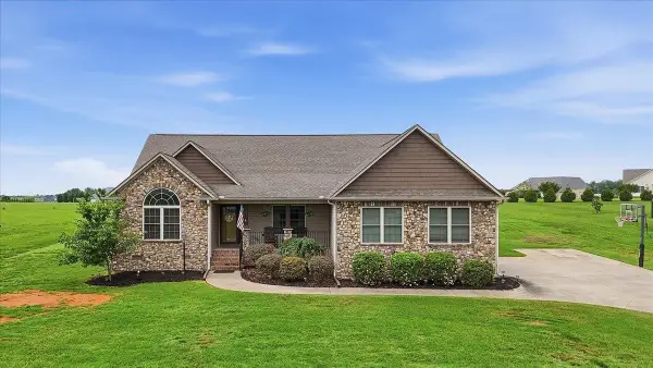 551 Sunny Slope Drive, Cowpens, SC 29330