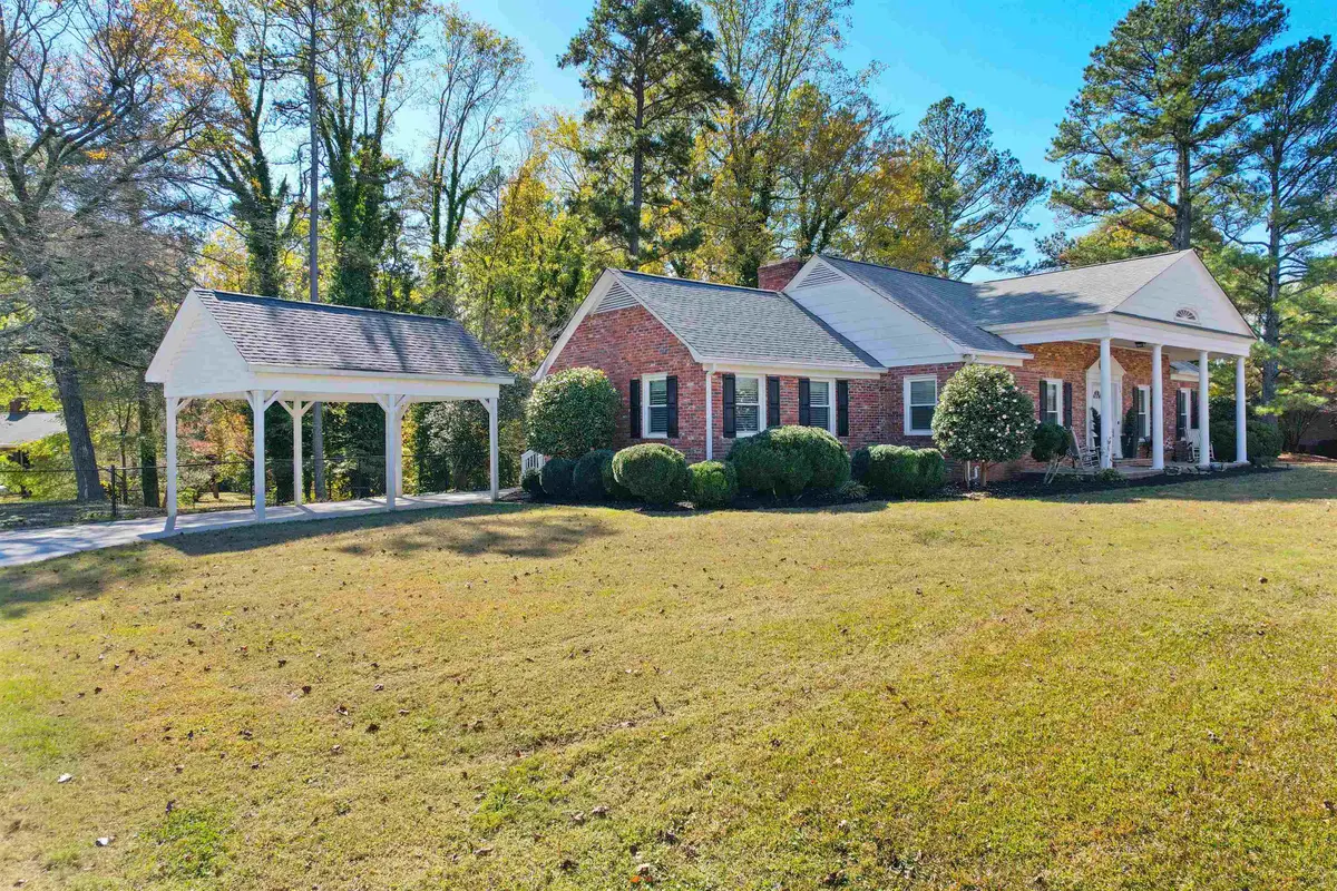 201 Crestview Dr, Gaffney, SC 29340 - #1