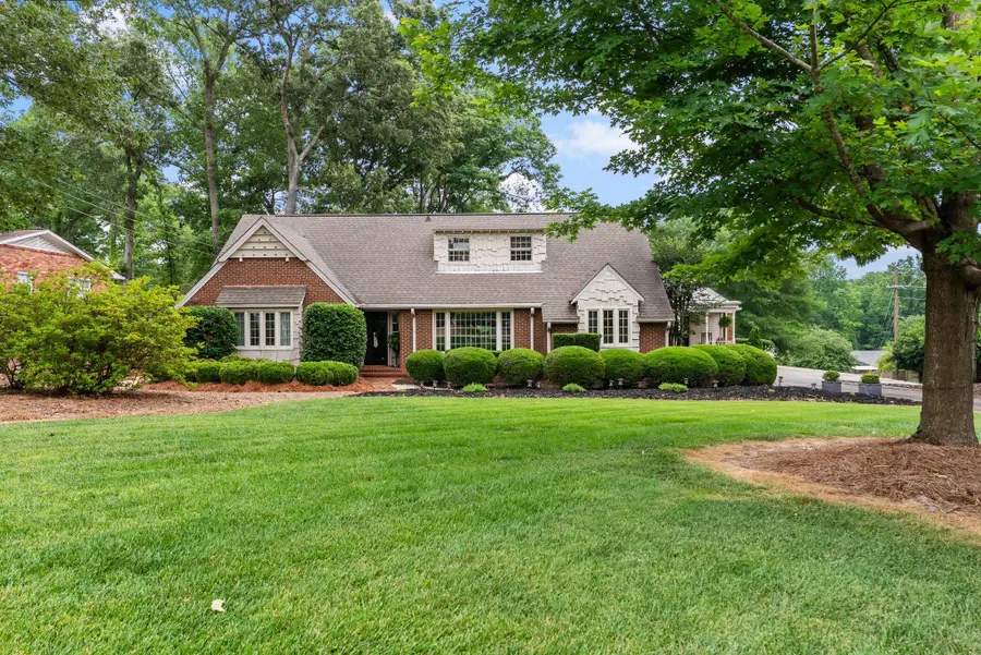 300 Lake Forest Dr, Spartanburg, SC 29302 - #2