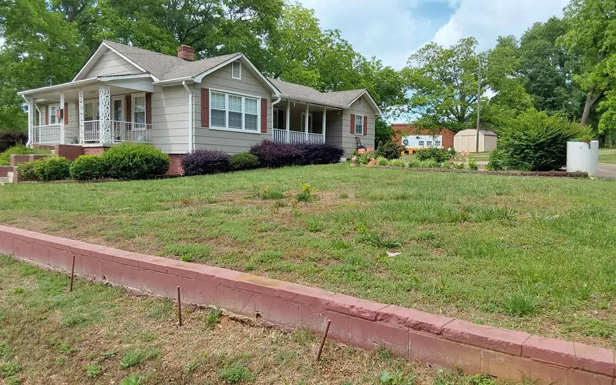 216 W Claremont Street, Gaffney, SC 29341 - #3