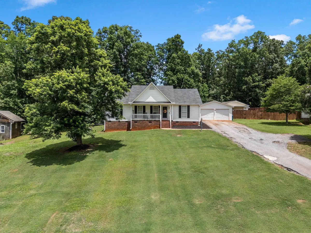 315 Double Bridge Road, Boiling Springs, SC 29316 - #1