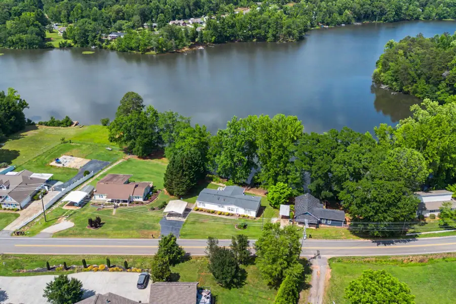 1754 Memorial Drive Extension, Greer, SC 29651 - #2