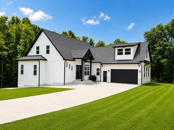 210 Cocoa Road, Inman, SC 29349-8102