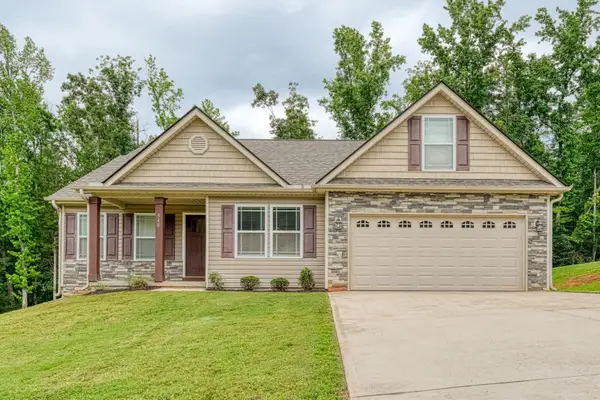 340 W River Grove Circle, Roebuck, SC 29376