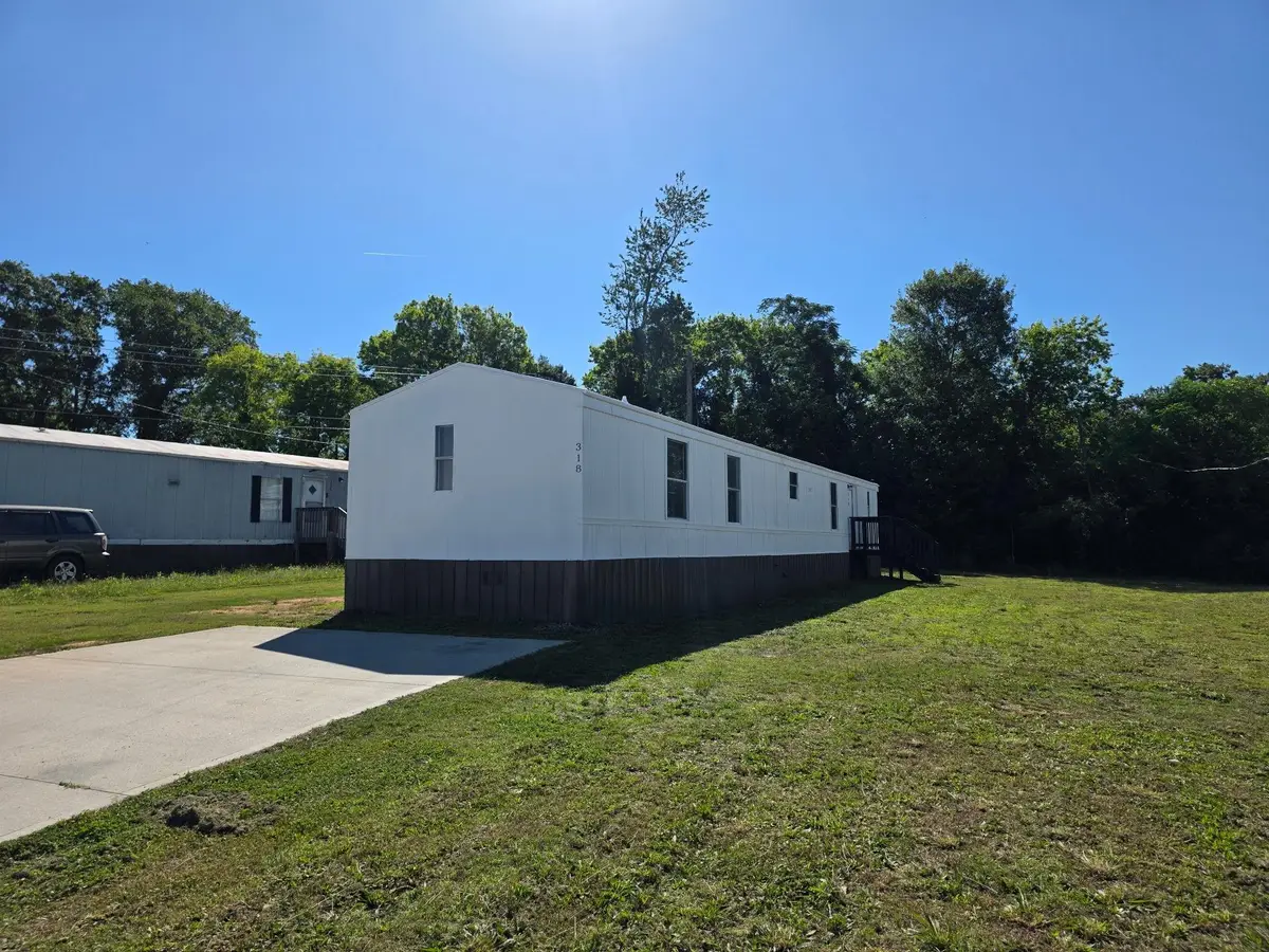318 Garner Road, Spartanburg, SC 29303 - #1