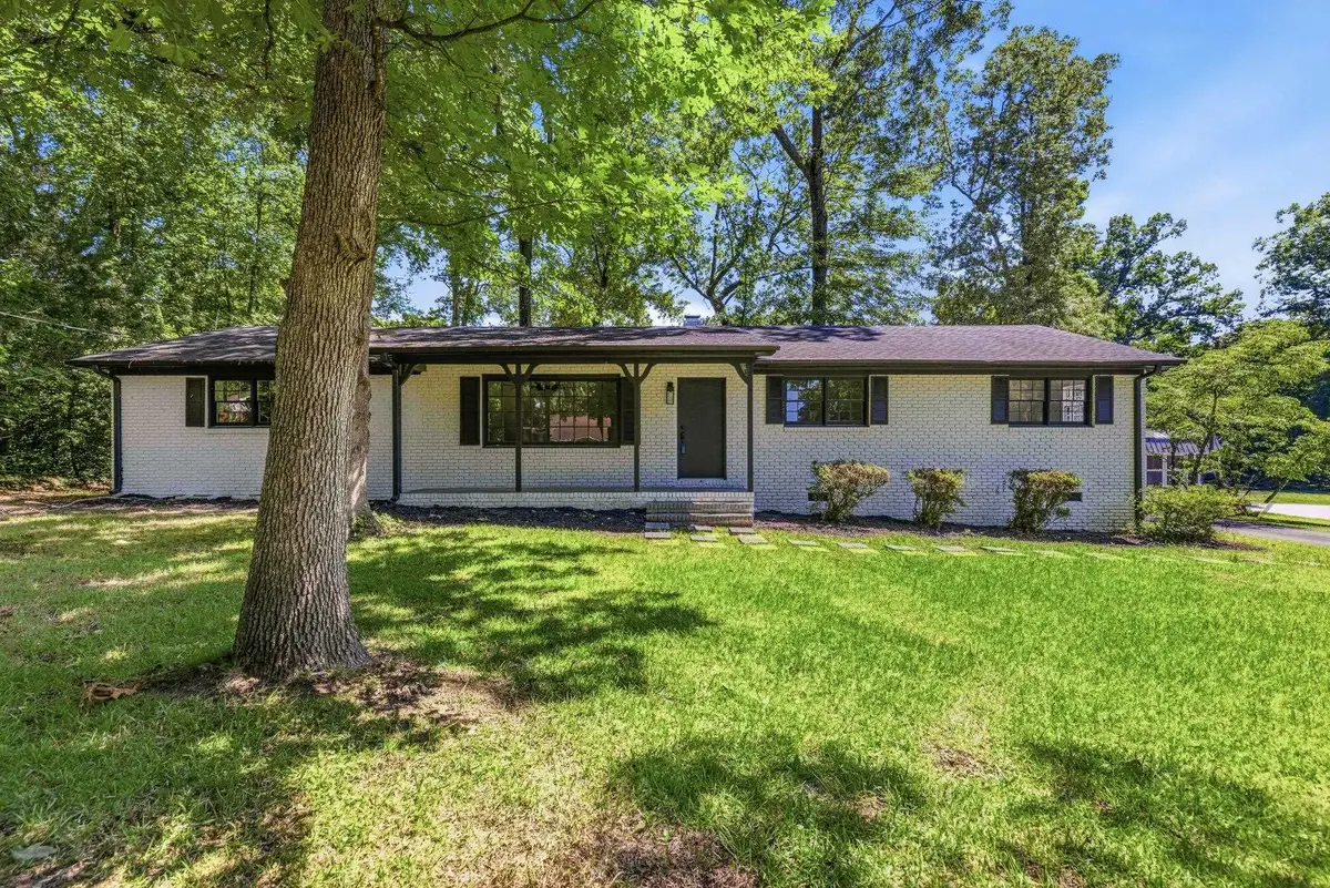131 Ridgeway Rd, Spartanburg, SC 29301 - #1