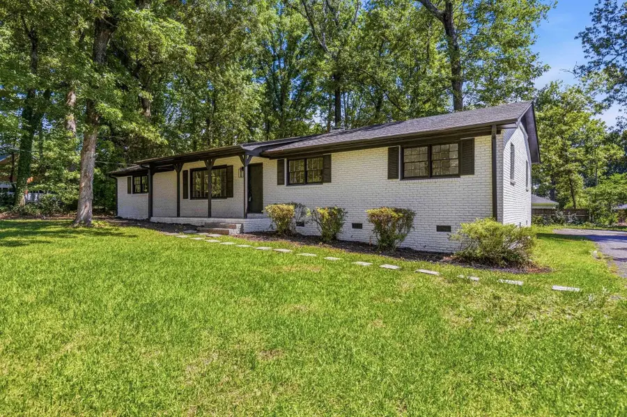 131 Ridgeway Rd, Spartanburg, SC 29301 - #3