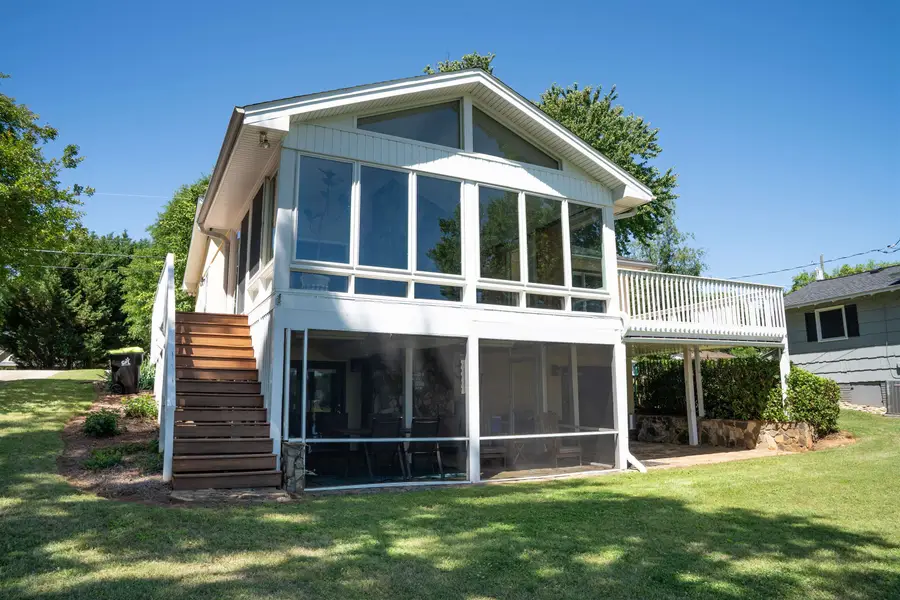 183 Lakeview Drive, Inman, SC 29349 - #2