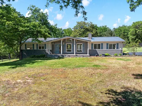 1064 Knollwood Acres Road, Boiling Springs, SC 29316