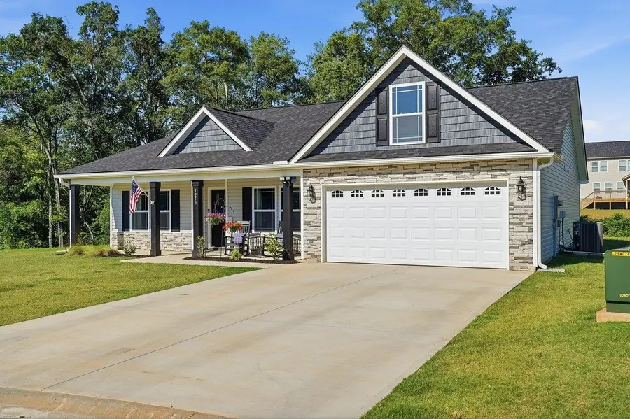 1250 Stoneleigh Road, Inman, SC 29349 - #2
