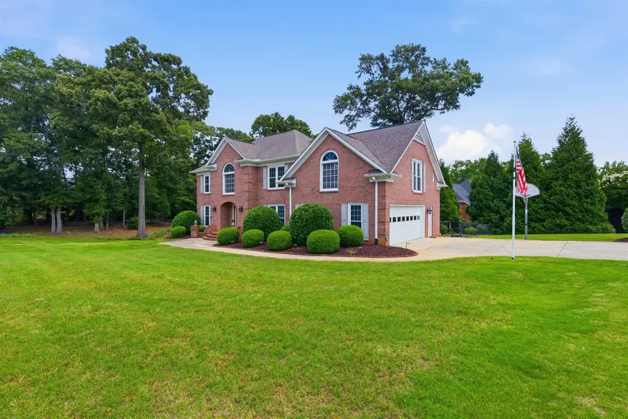 110 W Killarney Lake, Moore, SC 29369 - #3