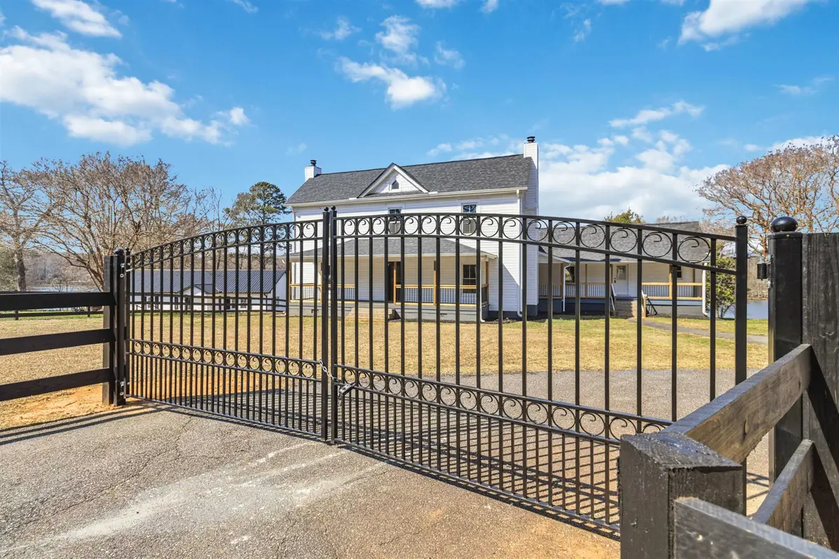 410 Berry Shoals Road, Duncan, SC 29334 - #1