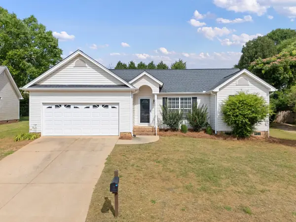 1111 Dunwoody Drive, Simpsonville, SC 29681